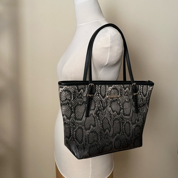 Nine West Python Print Grey/Black/White Faux Leather Shoulder Bag - Picture 11 of 11